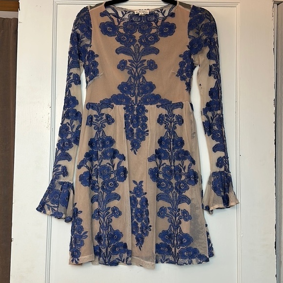 “For Love and Lemons” embroidered floral dress with mesh sheer sleeves - Picture 1 of 15